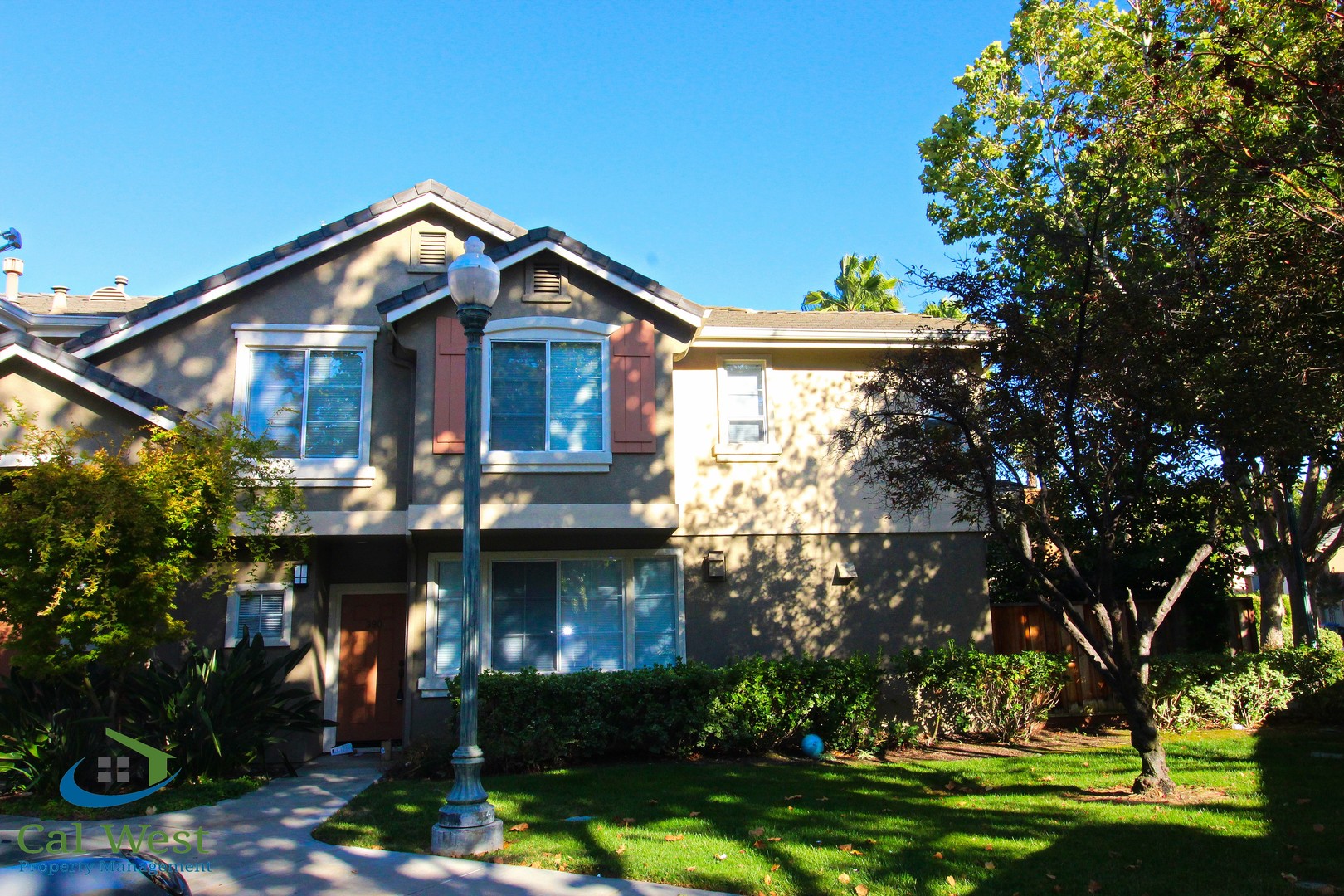 San Jose House: 390 Oleander Drive