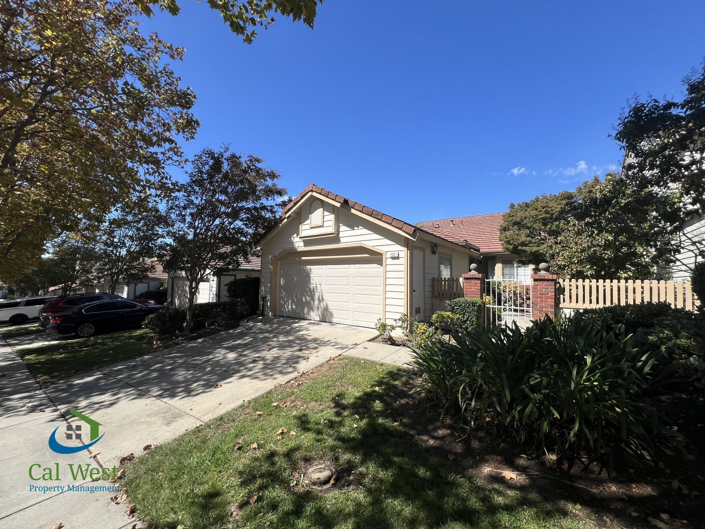 Milpitas House: 2331 Cresthaven St