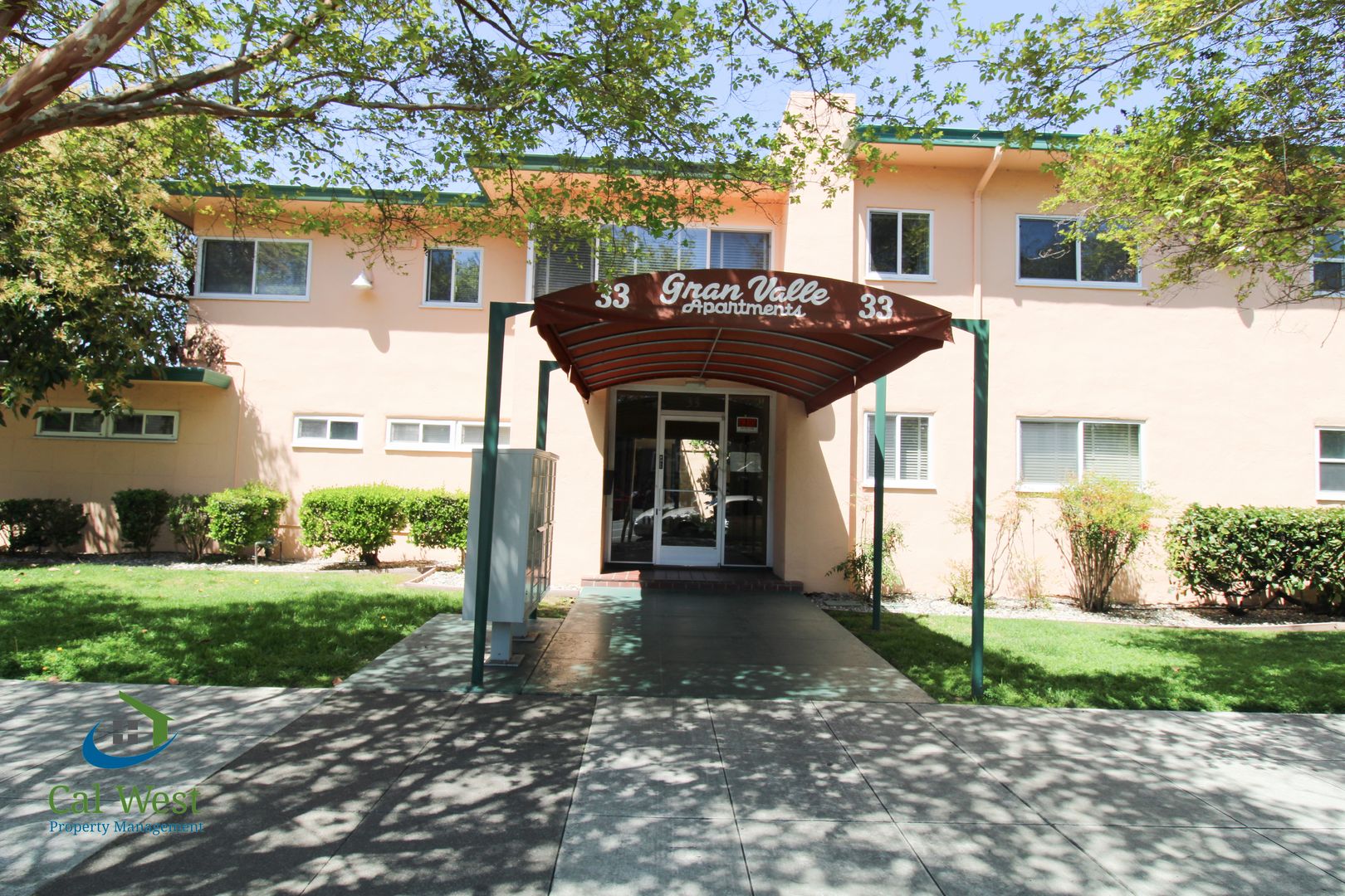 San Jose Apartment: 33 E. Empire #208