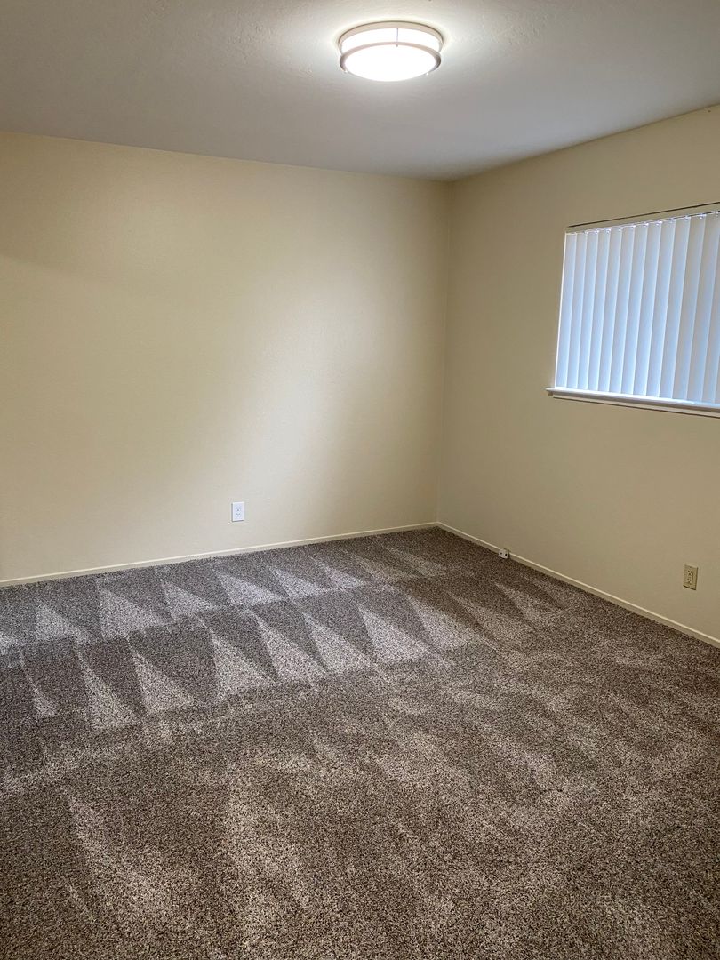 San Jose Apartment: 165 E. Reed Street