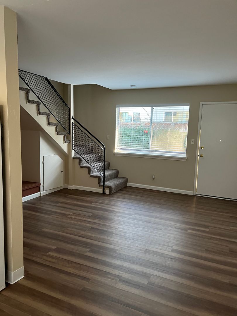 San Jose Apartment: 446 S. 11th Street