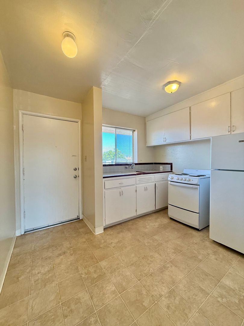 San Jose Apartment: 74 S. 8th Street