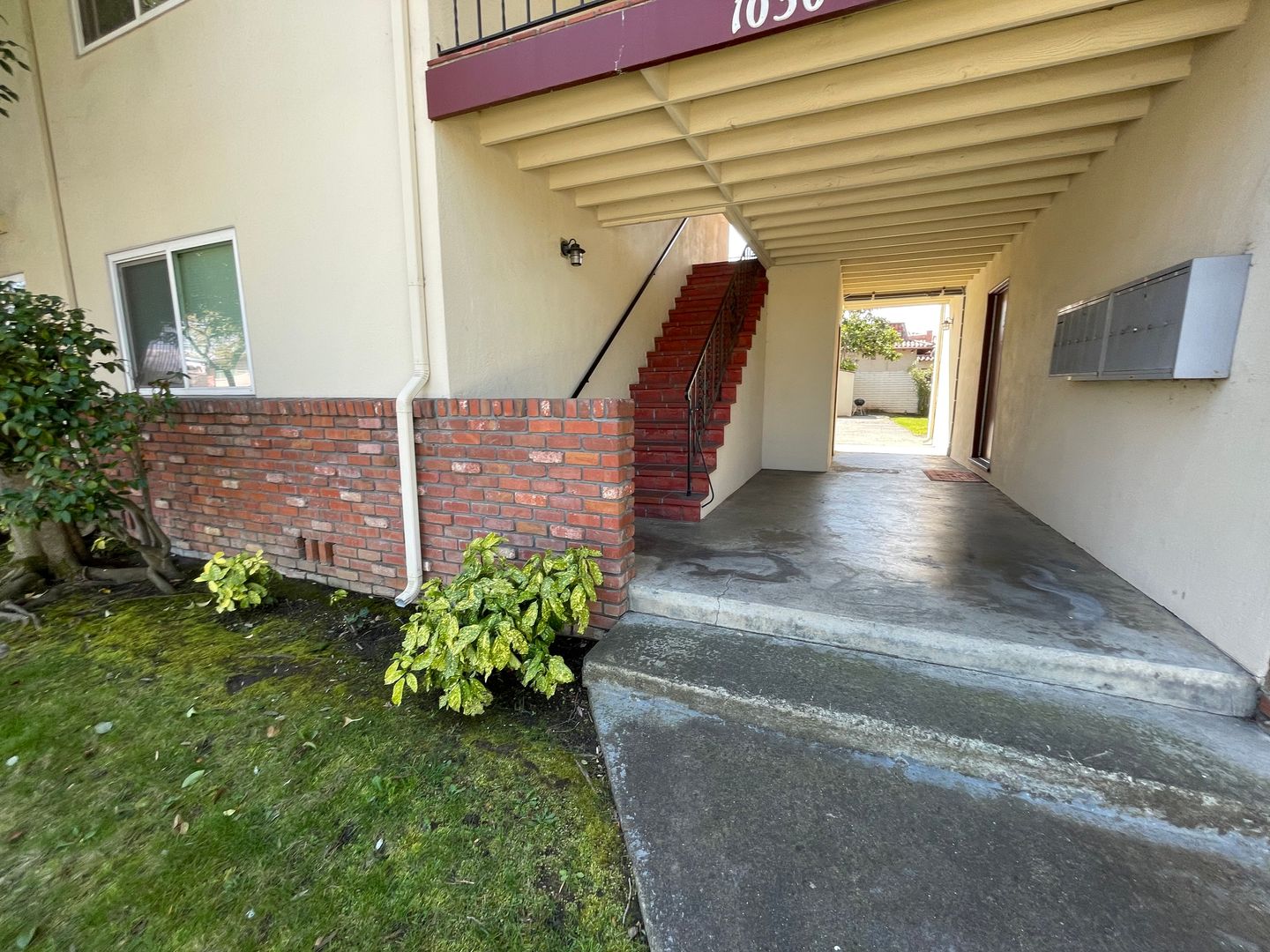 Sunnyvale Apartment: 1030 W. Olive Avenue