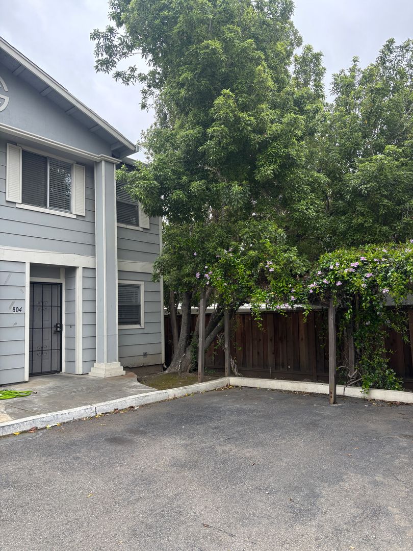 San Jose Apartment: 796-810 Villa Avenue