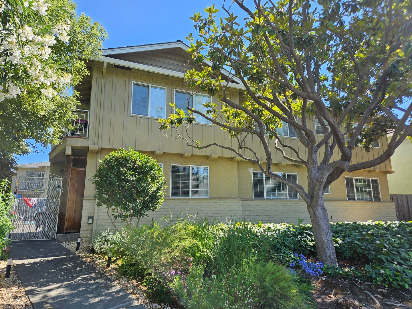 San Jose Apartment: 2920 Huff Avenue