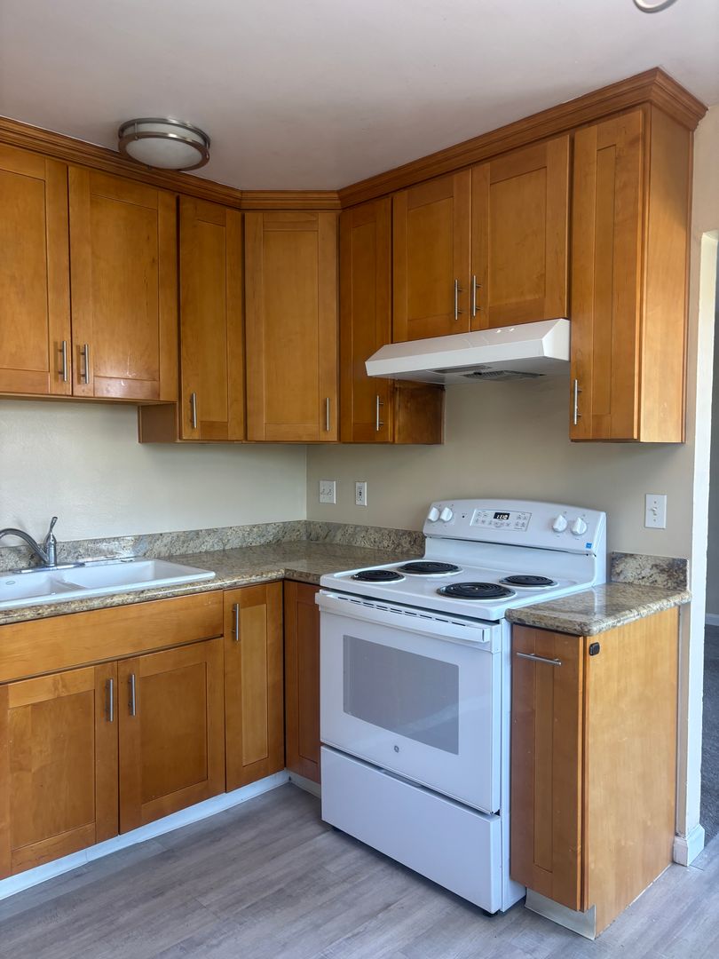 San Jose Apartment: 3747 Underwood Drive