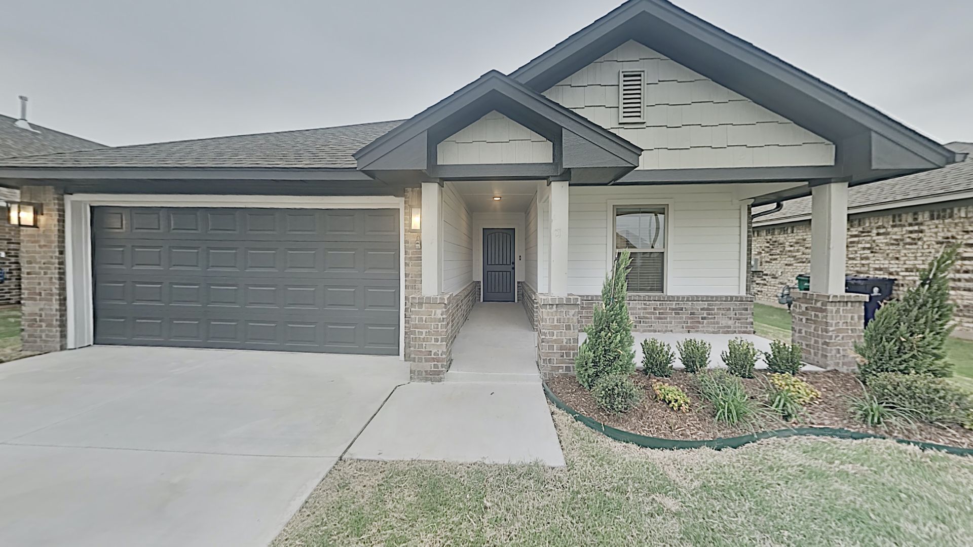 Piedmont House: 12821 Double V Drive