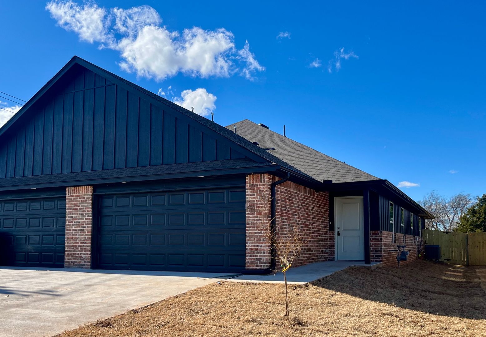 Yukon House: 11503 Mackenzie Way