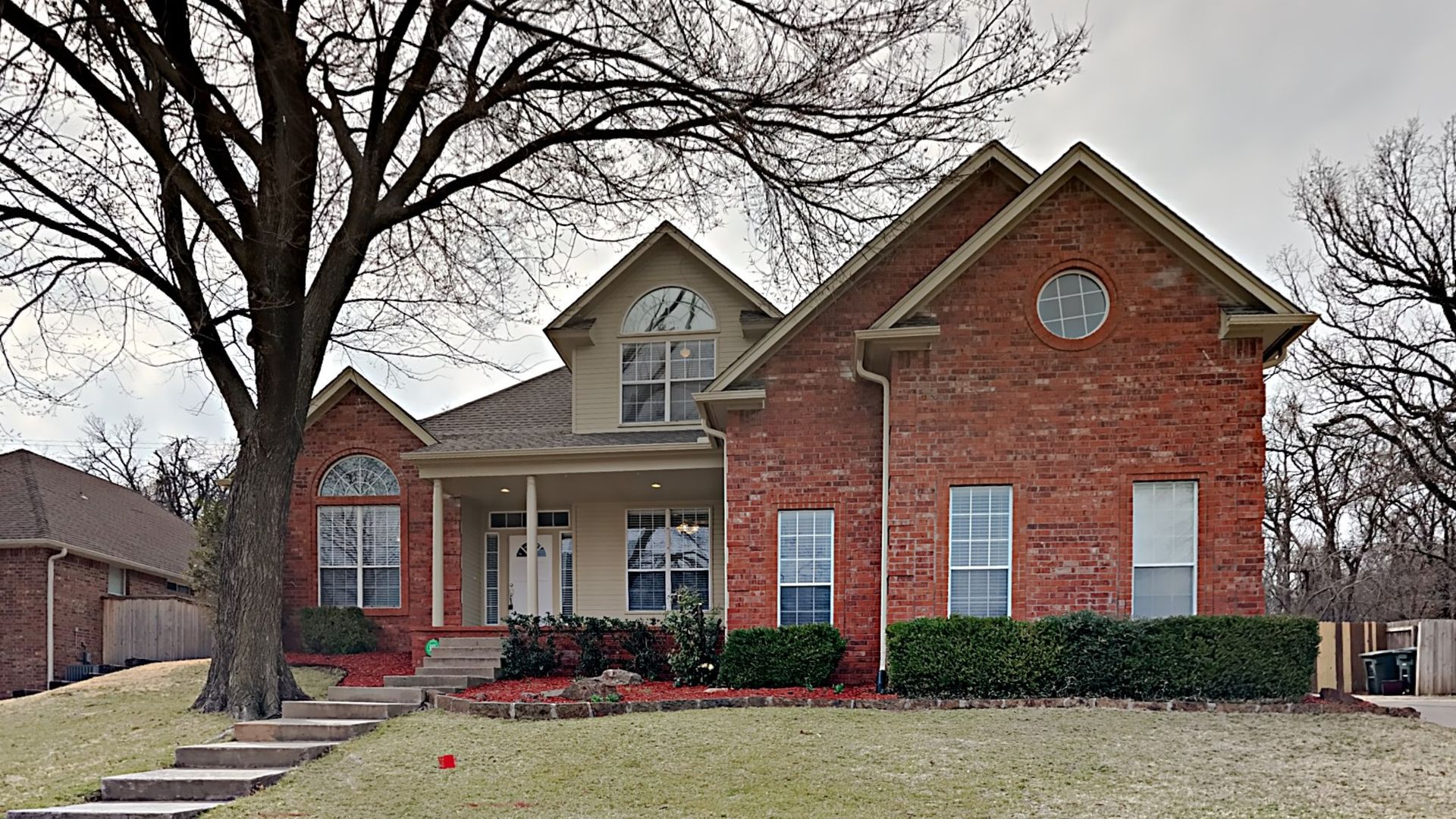 Edmond House: 113 Berkshire Drive