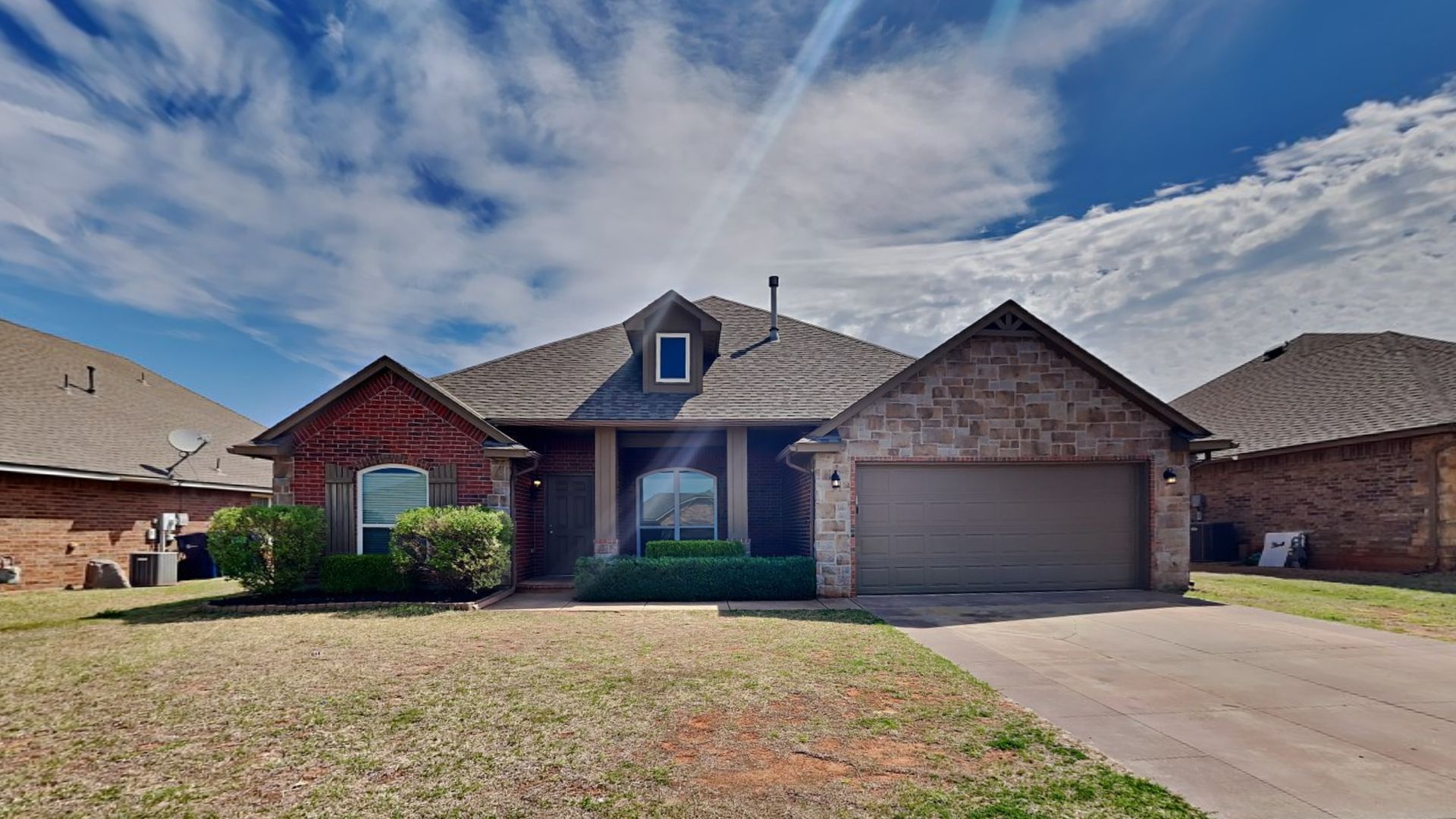 Luxury 4 Bedroom 2 Bathroom Home in Deer Creek Schools (Neighborhood Pool and Park)