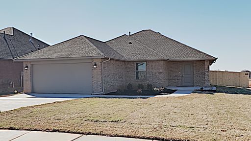 Spacious 4 Bedroom 2 Bath Home in Deer Creek Schools- No carpet – photo 1
