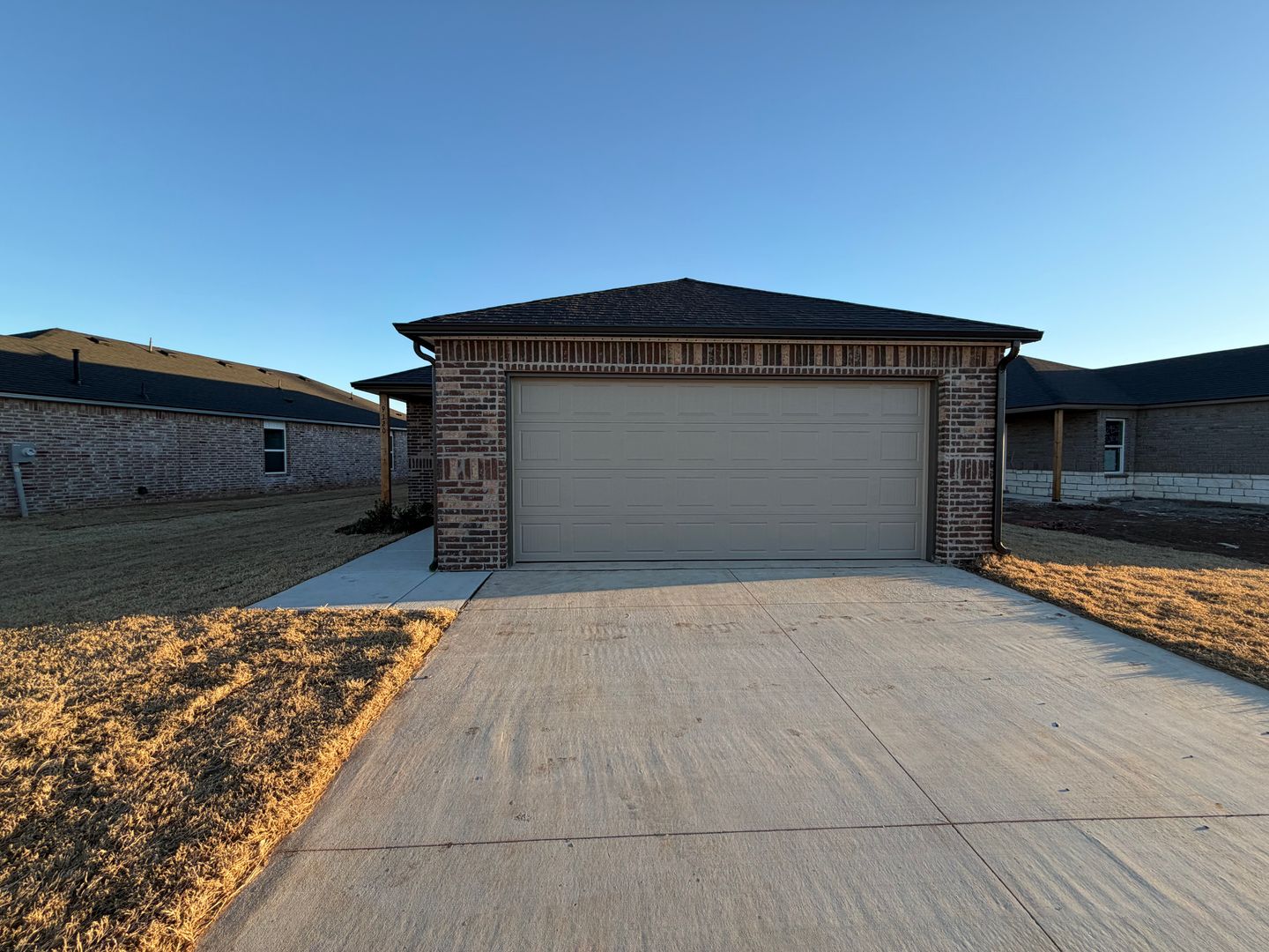 Yukon House: 9320 NW 129th Street