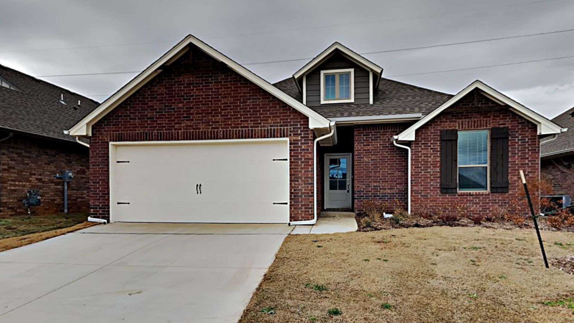 Yukon House: 9113 Poppey Place