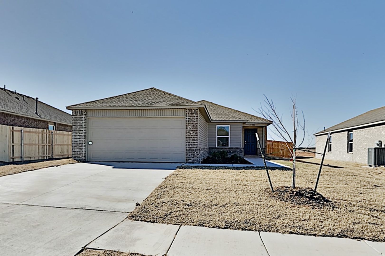 Yukon House: 11636 NW 97th Street