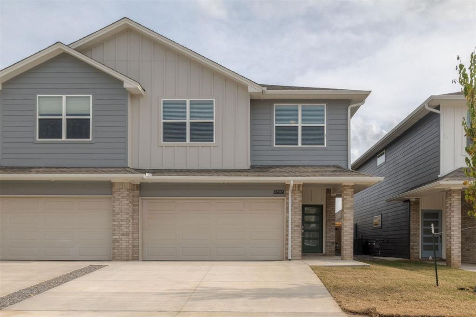 Luxury NEW 3 Bedroom 2.5 Bathroom Townhome in Piedmont Schools (Neighborhood Park)