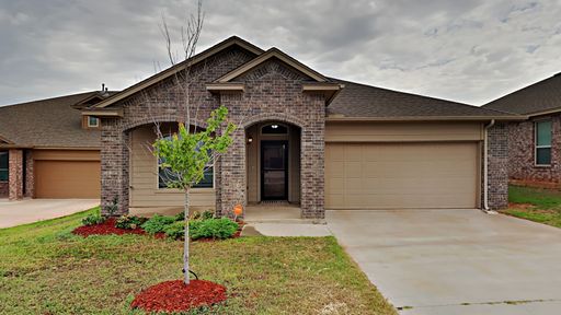 Spacious 3 Bedroom 2 Bathroom Home with Office/Flex Space in Piedmont Schools