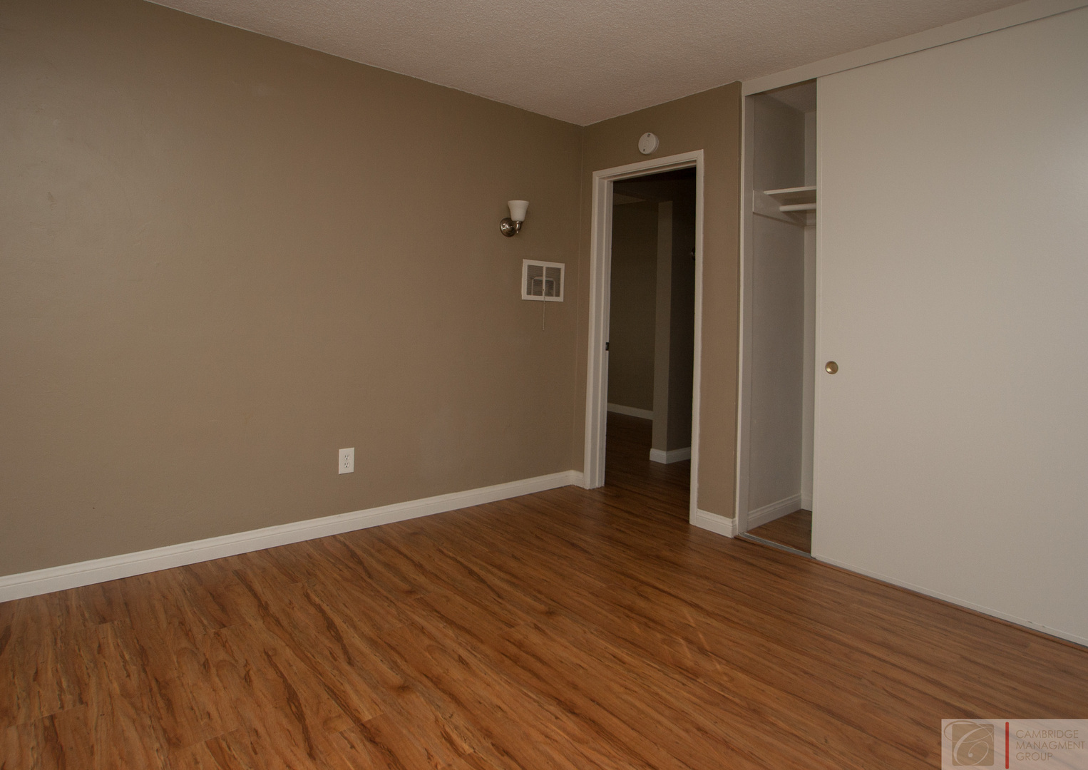 1351 Pacific Beach Dr 5 of 6