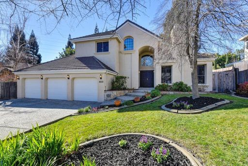 Elegant Granite Bay Home Located in Treelake Village and the Eureka Union School District