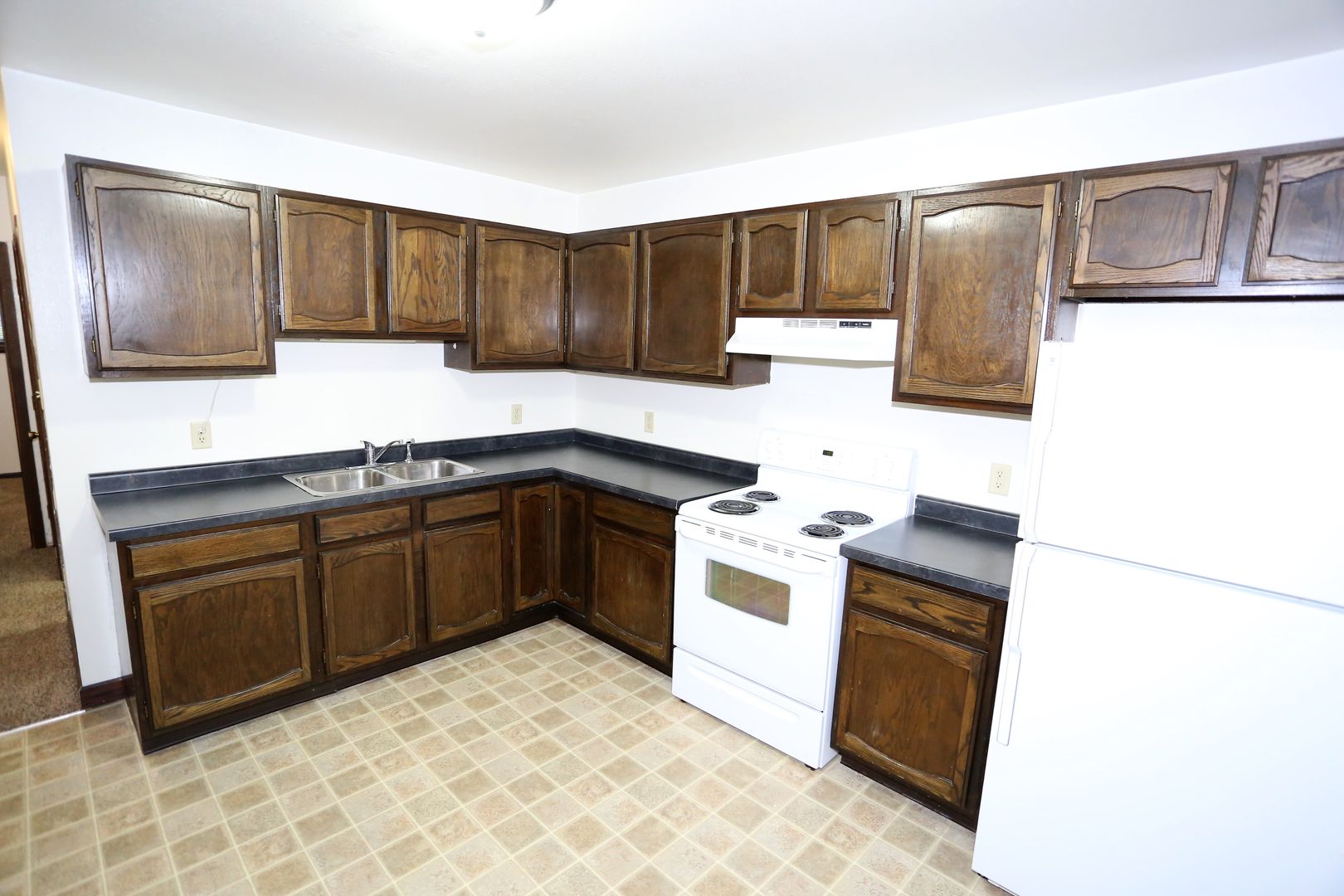 Grand Forks Apartment: 1801 Continental Drive