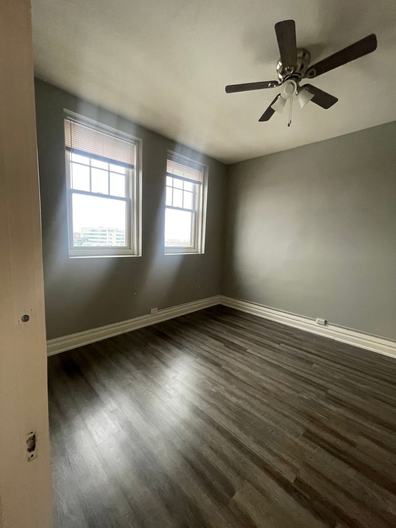 1 Bedroom in Downtown 9 of 12