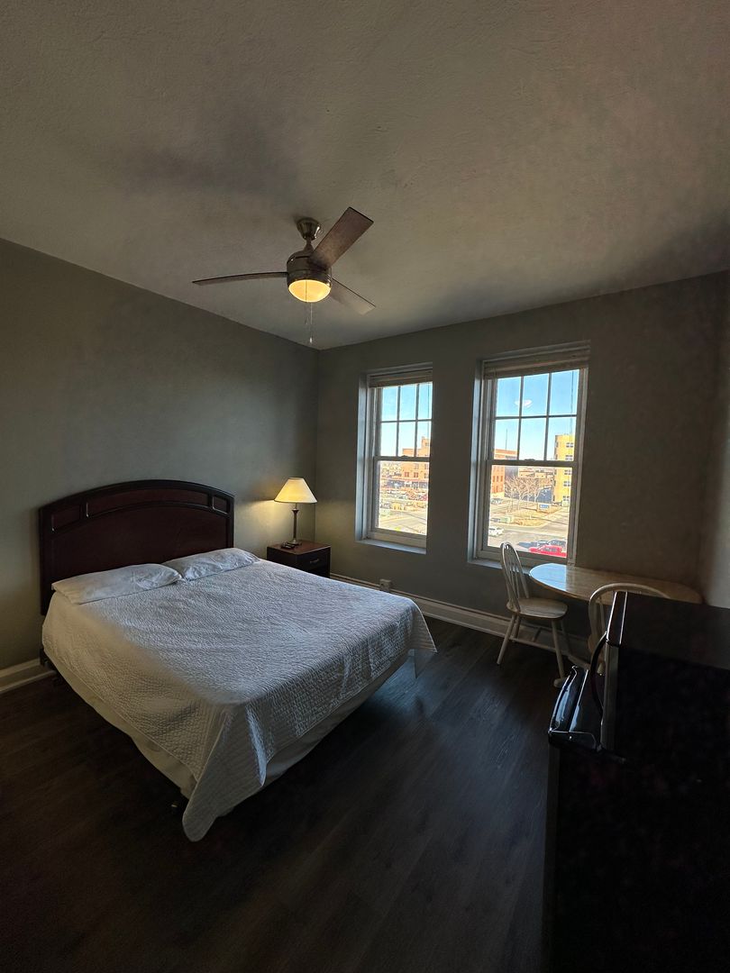 Furnished Micro Studio in Downtown Sioux Falls 4 of 11