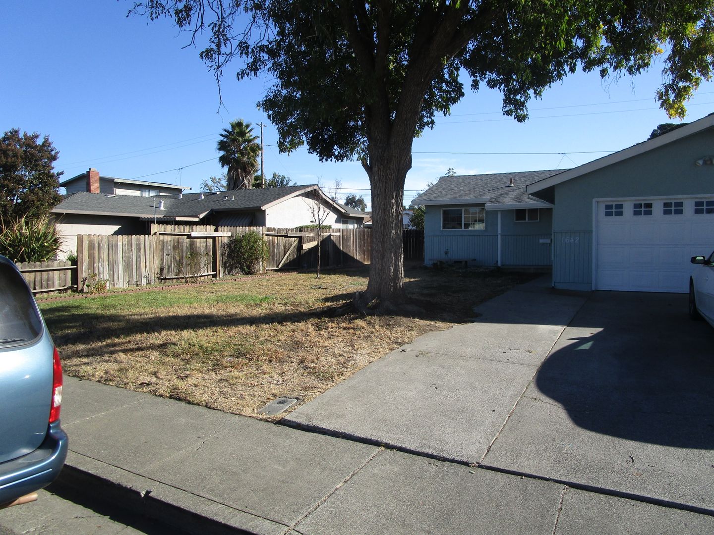 Fairfield House: 1642 Dover Avenue