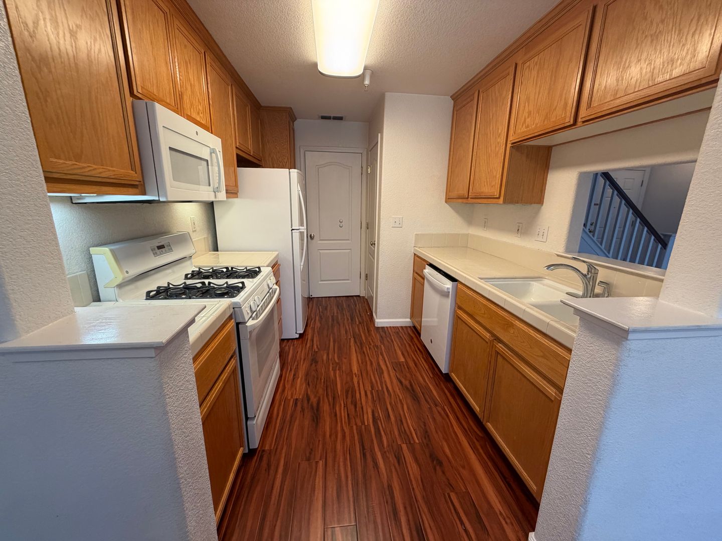Fairfield Townhome: 141 Altamont Court