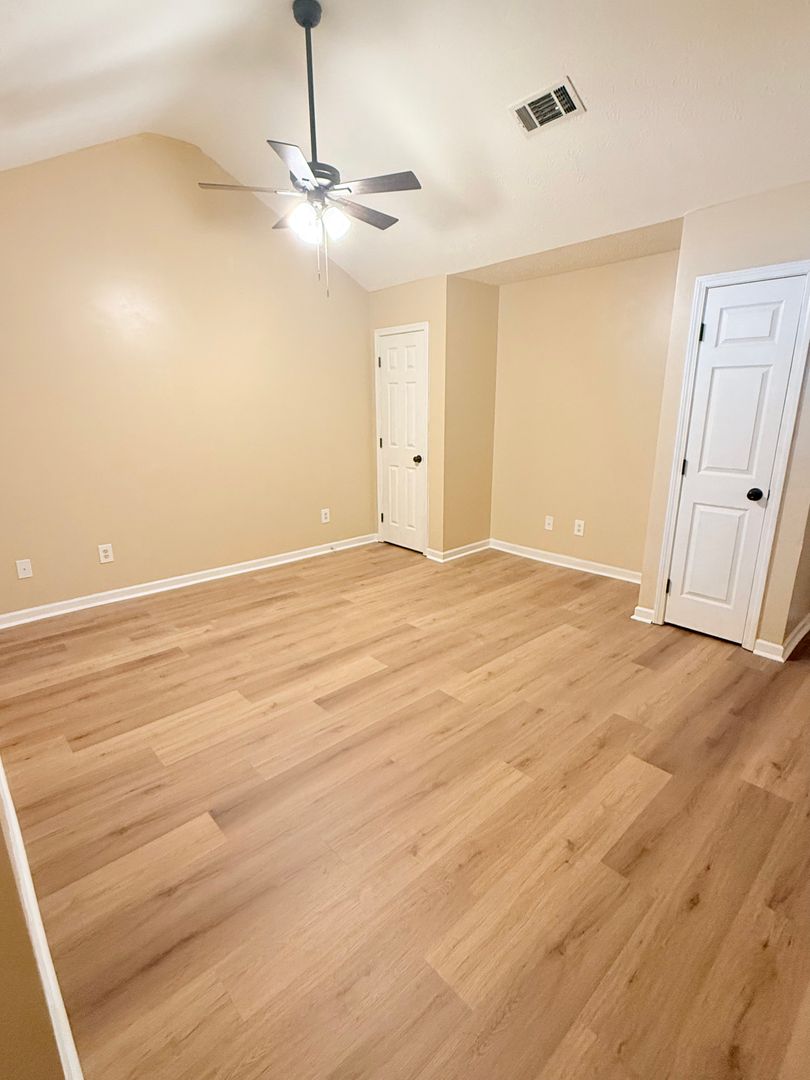 Millbrook Apartment: 3316 Branch Street