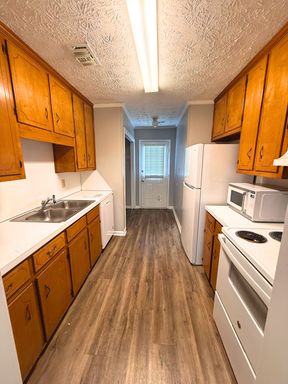 2 bedroom 2 bath home in Prattville