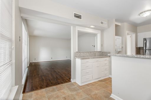 6506 Saint Moritz Ave, Dallas, TX 75214-2428