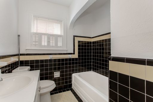 5705 Ross Ave, Dallas, TX 75206-7927