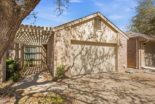 4139 Rosser Sq, Dallas, TX 75244-6643