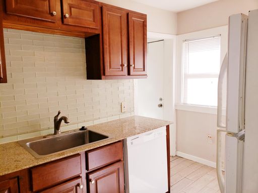6038 Victor St, Dallas, TX 75214-5602
