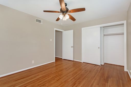 1830 Viewcrest Dr, Dallas, TX 75228-4216