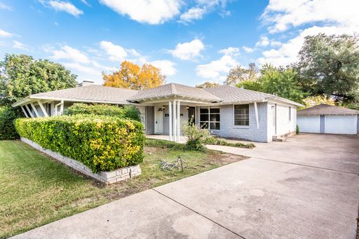 6506 Saint Moritz Ave, Dallas, TX 75214-2428