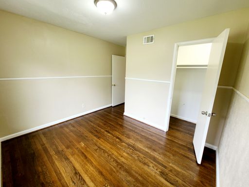 9867 Carnegie Pl, Dallas, TX 75228-3611