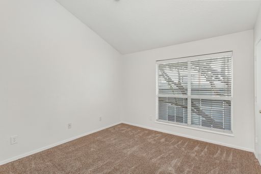 1901 N Fitzhugh Ave, #19, Dallas, TX 75204-4669