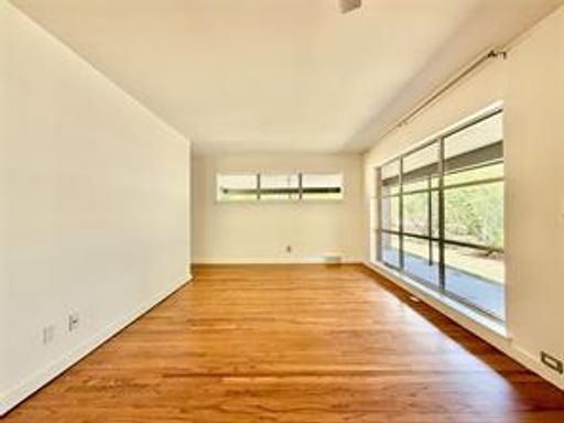 2223 Forest Oaks Dr, Dallas, TX 75228-5315