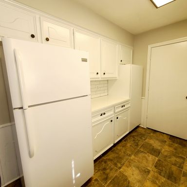 11352 Quail Run St, Dallas, TX 75238-3848