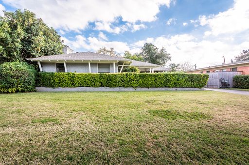 6506 Saint Moritz Ave, Dallas, TX 75214-2428