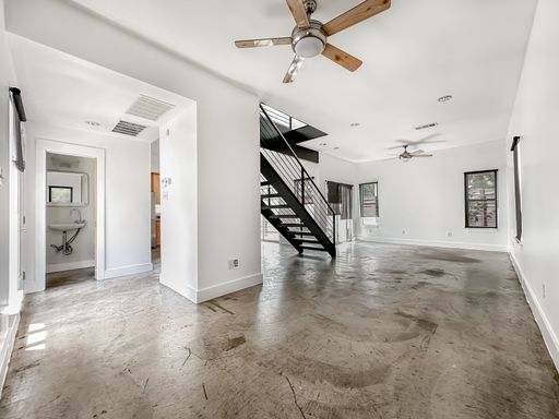 417 S Beacon St, Dallas, TX 75223-1603