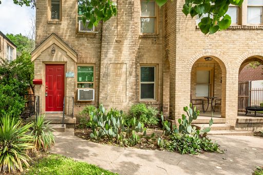 5705 Ross Ave, Dallas, TX 75206-7927