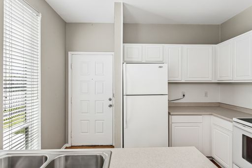 2002 N Fitzhugh Ave, #1, Dallas, TX 75204-4665