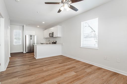 4713 Virginia Ave , #E, Dallas, TX 75204-4806