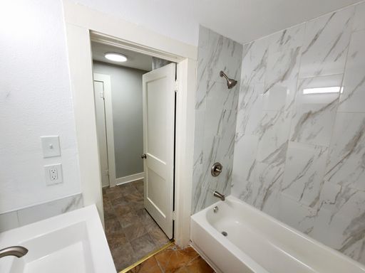 5734 Worth St, Dallas, TX 75214-4611