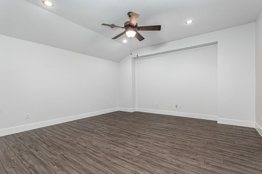 4738 Coyote Trl, Dallas, TX 75227-2821
