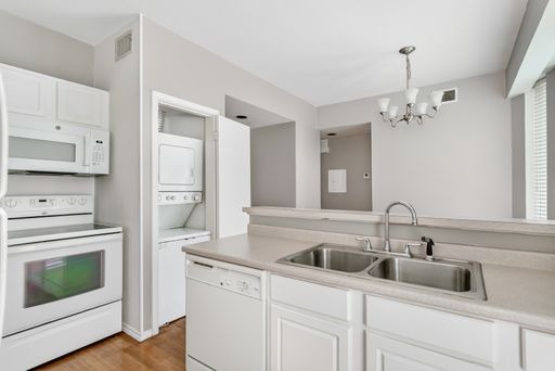 2002 N Fitzhugh Ave, #1, Dallas, TX 75204-4665