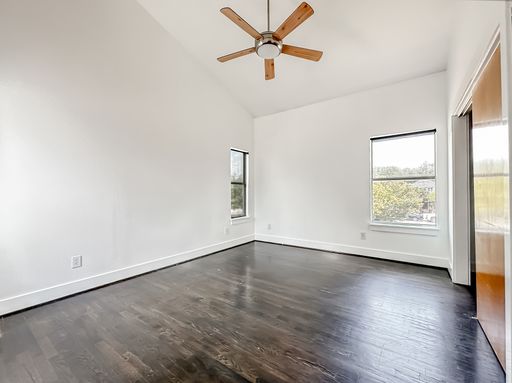 417 S Beacon St, Dallas, TX 75223-1603