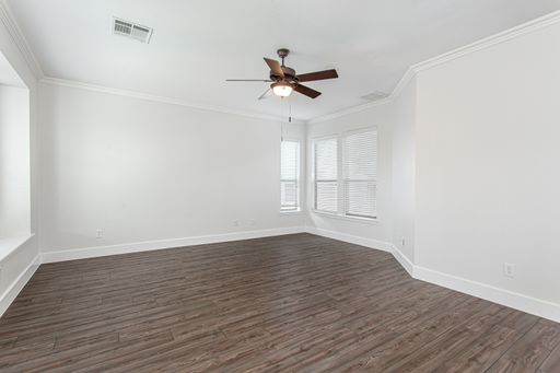 4738 Coyote Trl, Dallas, TX 75227-2821