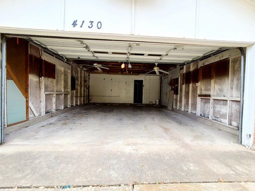 4130 Santa Barbara Dr, Dallas, TX 75214-2856